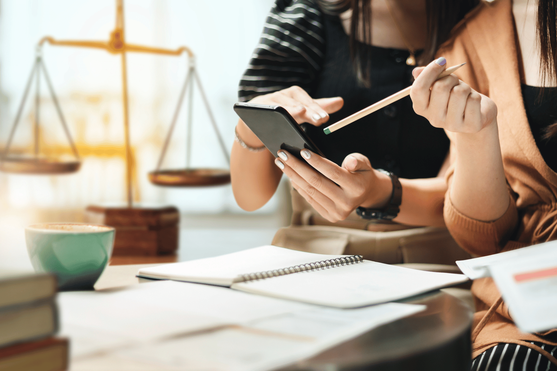 Top Benefits of Using a Walk-In Notary Service Pac Signing