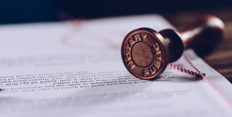 What Is a Walk-In Notary and How Does It Work?